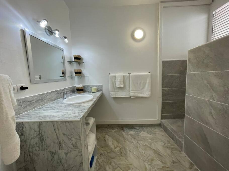 Appart Adorable Proche De La Baie Orientale, Idolem Residence Unite 2 - 57 Rue Du Mont Vernon 1 Cul de Sac Exteriör bild